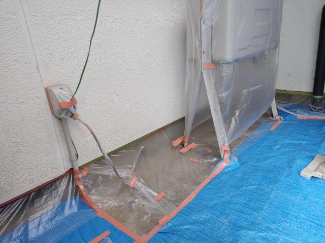 外壁塗装　養生作業